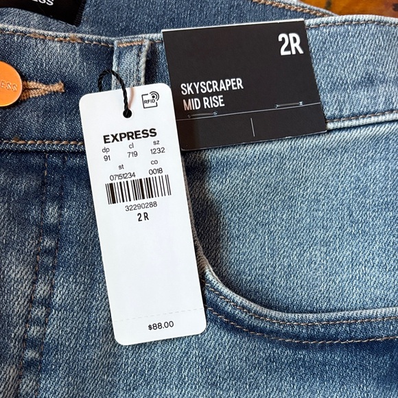 Express Skyscraper mid rise jeans - Picture 2 of 6